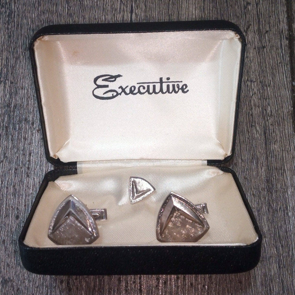 Vintage 60s Cuff Links and Tie Tack Etched Silver